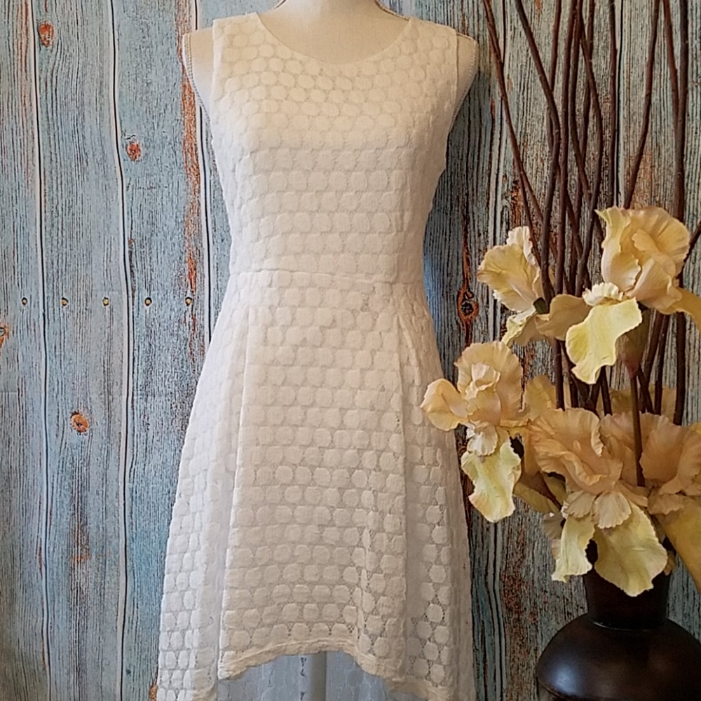 FOREVER 21 WHITE DRESS